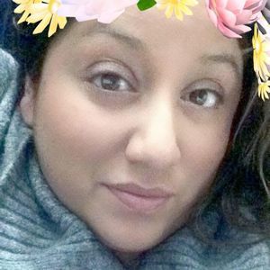 Meet your Posher, Claudia